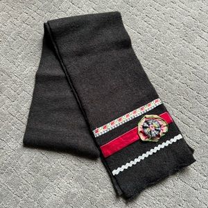 Hand made wool scarf